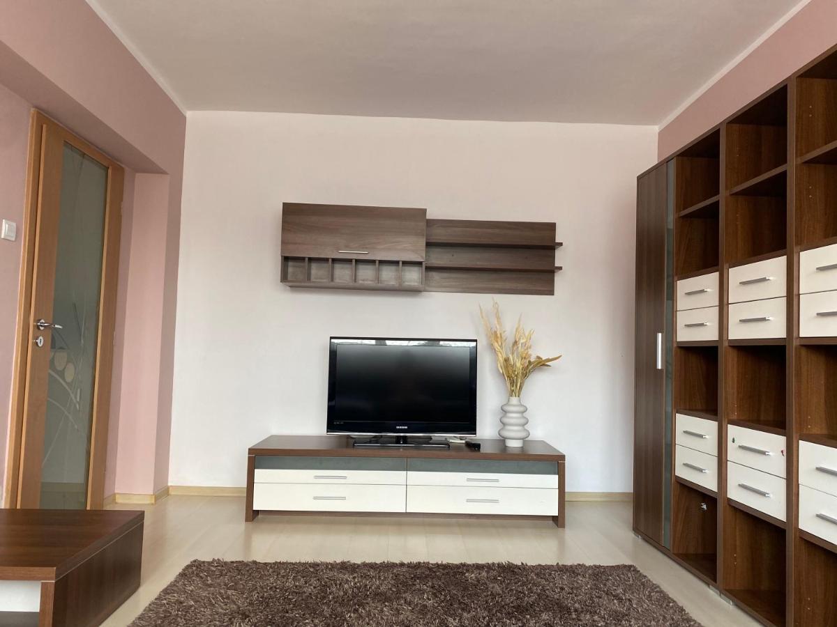 Sendy Apartman 2 Apartment Sfantu Gheorghe  Exterior photo